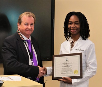 AUIS Basic Science Award Ceremony recognizes students | AUIS | Caribbean  Medical School
